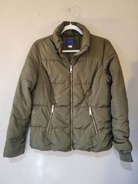 Simply Styled Women's Olive Green Puffer Jacket Small